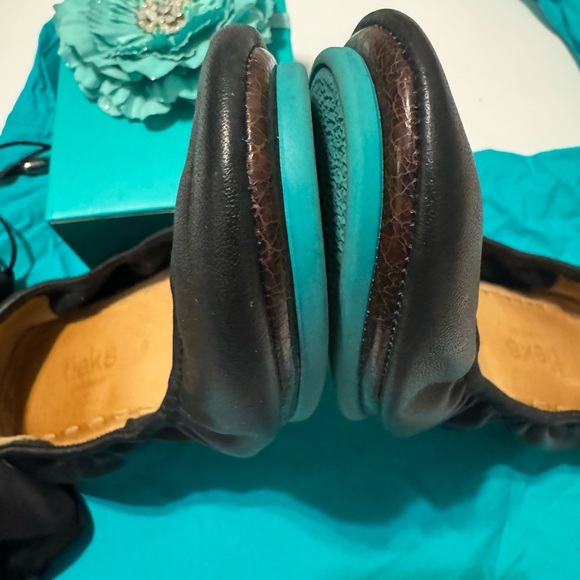 Tieks Matte Black and Teal Ballet Flats - Picture 4 of 10